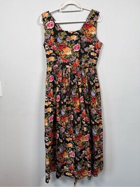 Floral Sleeveless Midi Dress in Black with Multicolor Blooms, Lace Up Back